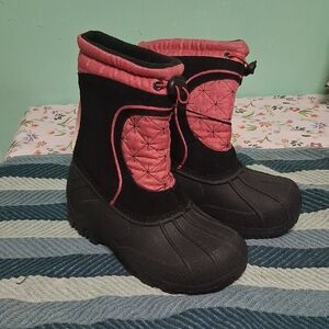 Sporto Black and Pink Kids Snow Boots